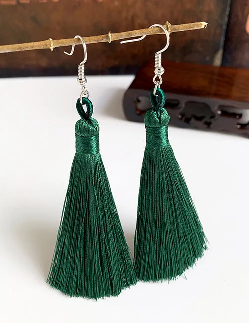 02 E130 Forest Green Long Tassel Earrings Earrings
