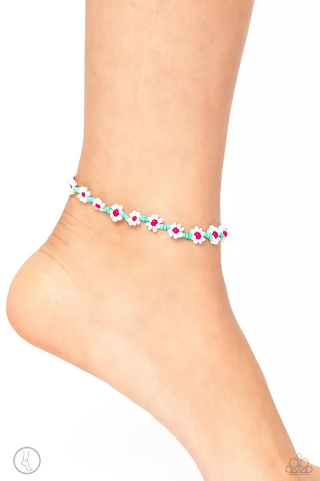Paparazzi Bracelet Midsummer Daisy Blue Paparazzi Jewelry Bracelets