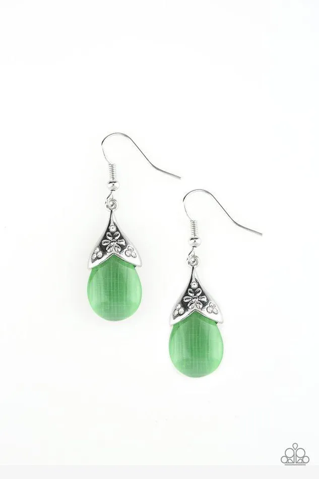 Paparazzi Jewelry Earrings Paparazzi Earring Spring Dew Green
