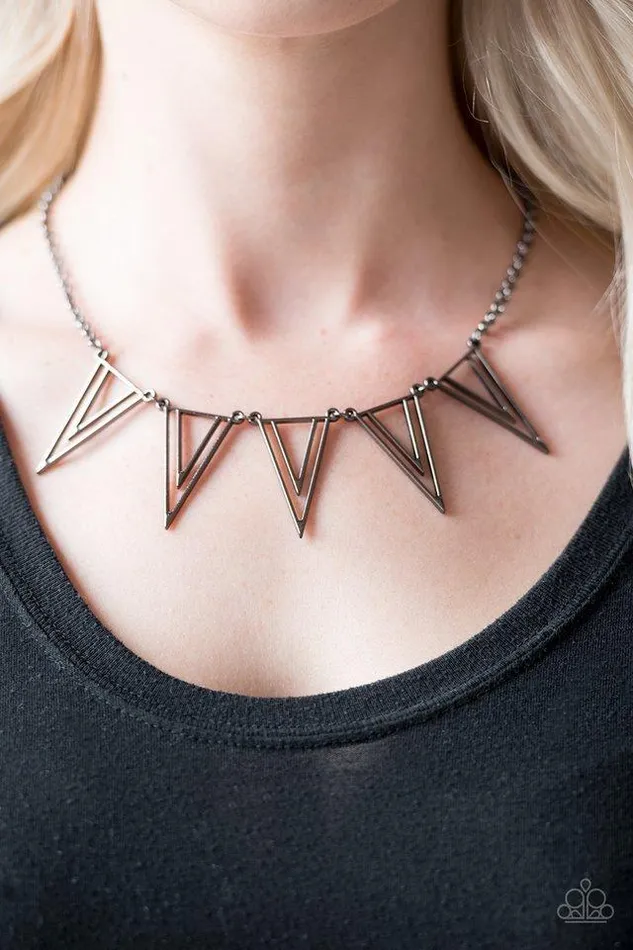 Paparazzi Necklace Bite The Big One Black Paparazzi Jewelry Necklaces