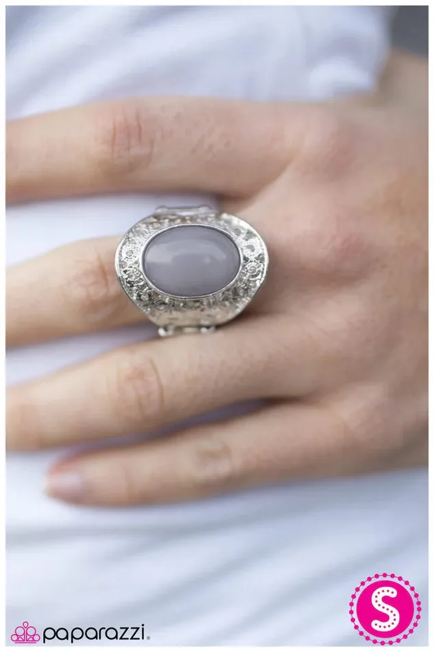 Paparazzi Ring Moons Over Miami Silver Paparazzi Jewelry Rings