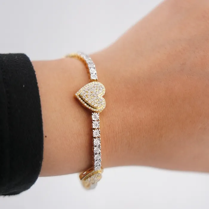 10k Gold Diamond Heart Bracelet 7in C713 AB and J Bracelets