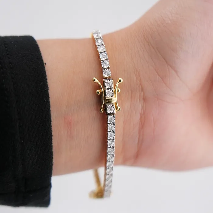 10k Gold Diamond Heart Bracelet 7in C713 AB and J Bracelets