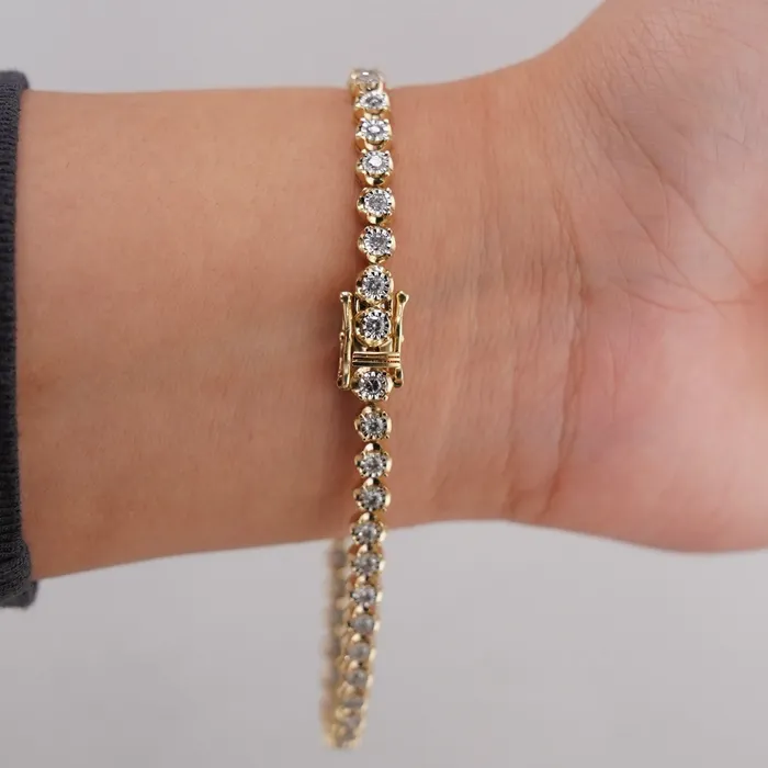 10k Gold Diamond Illusion Bracelet 8in C735 AB and J Bracelets