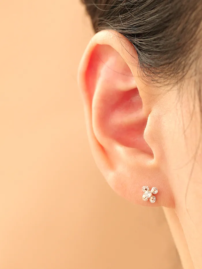 14K Gold Cotton flower cubic Cartilage Earring 18G16G MinimalBijoux Earrings