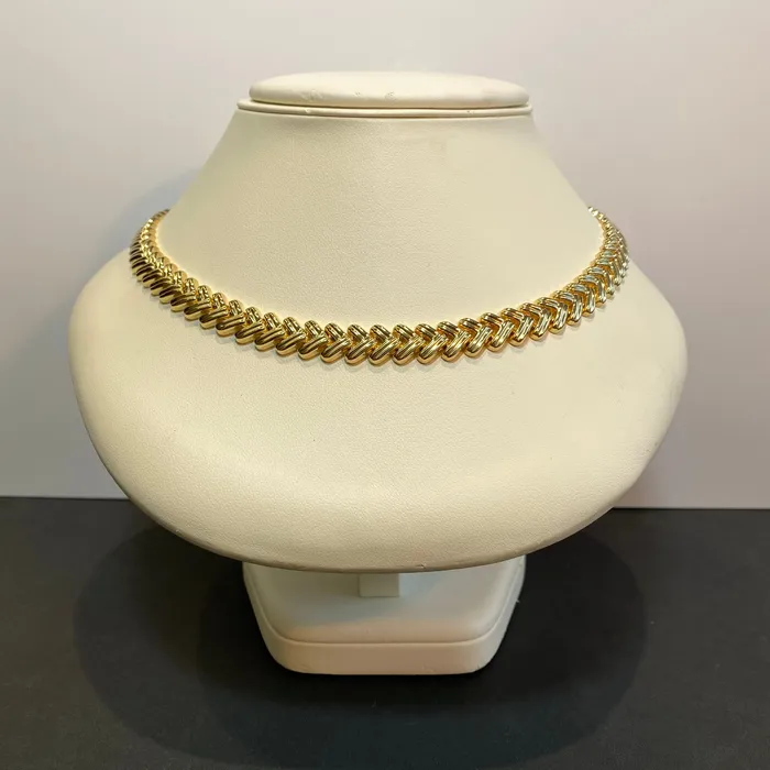 Moriartys Gem Art 18K Yellow Gold V Link Omega Necklace Necklaces