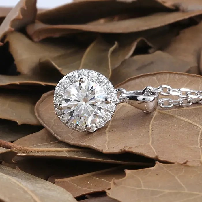 Necklaces Luxus Moissanite Rings Jewelry White Gold Moissanite Womens Necklace White Gold 10K Pendant 117ct Total
