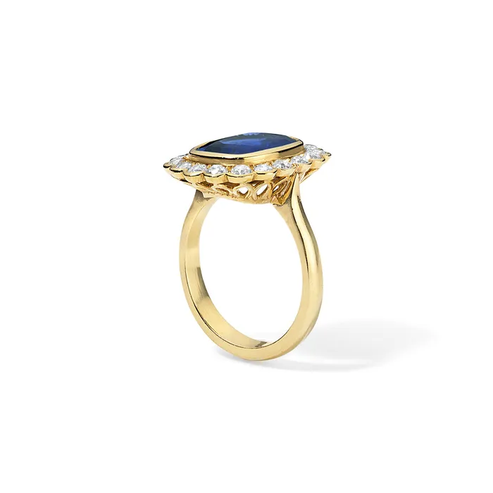 SG Vintage Rings Elongated Cushion Sapphire Ring